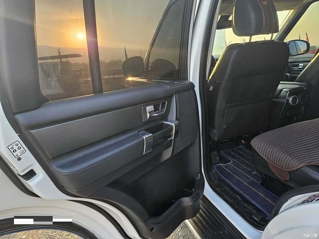 Land Rover Discovery, 2015 10