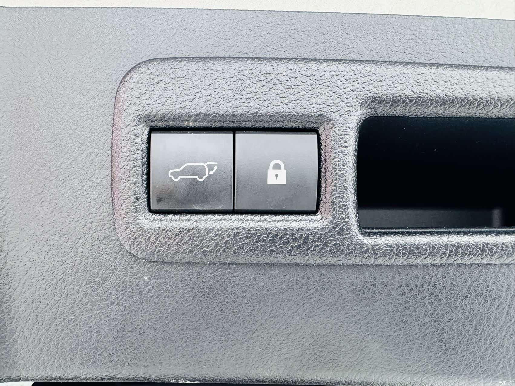 Lexus NX, 2020 10