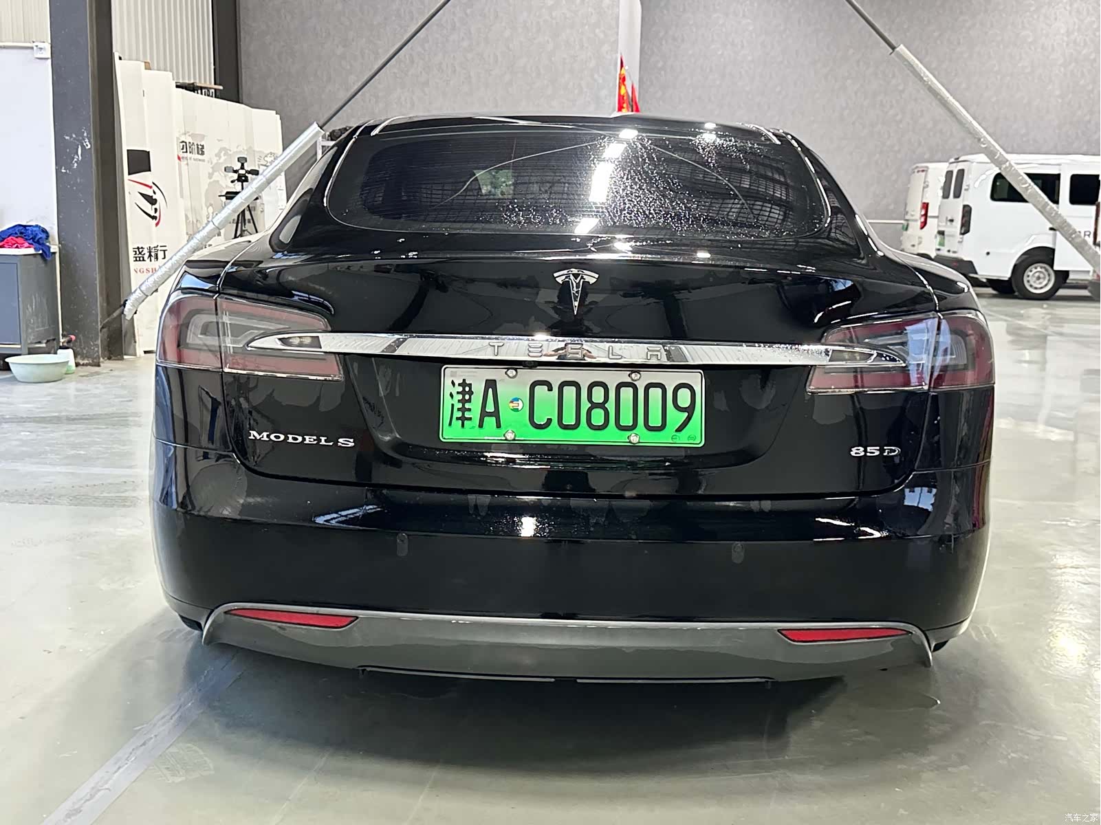 Tesla Model S, 2015 6