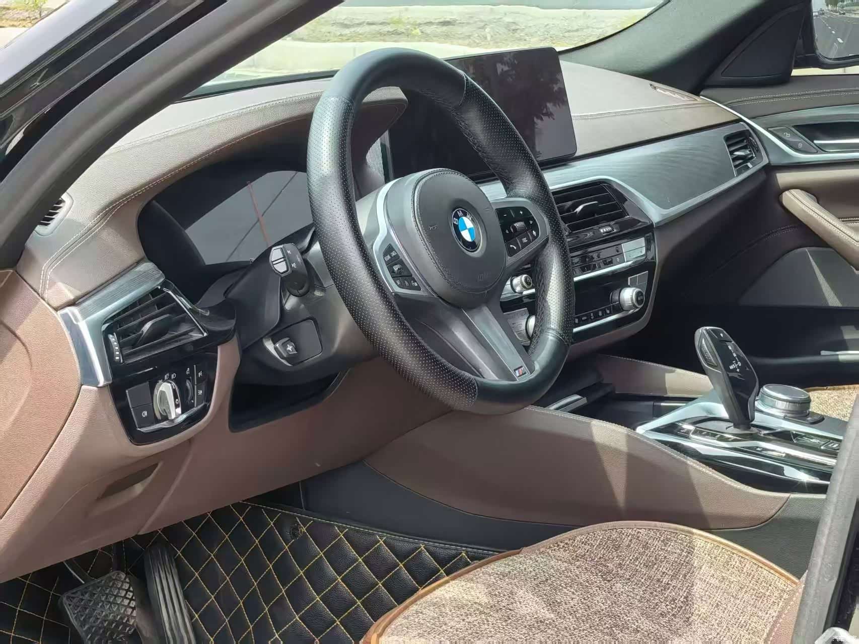 BMW 5 Series, 2020 4