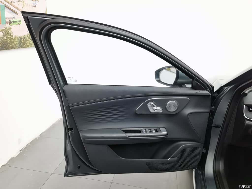 Chery A8L, 2025 8