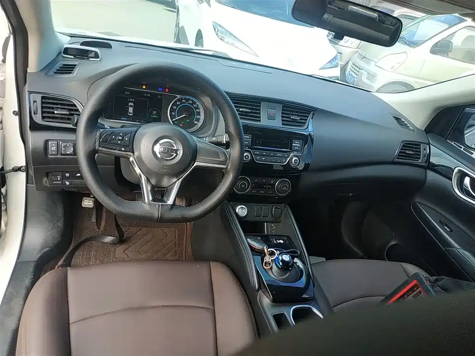 Nissan Sylphy Pure Electric