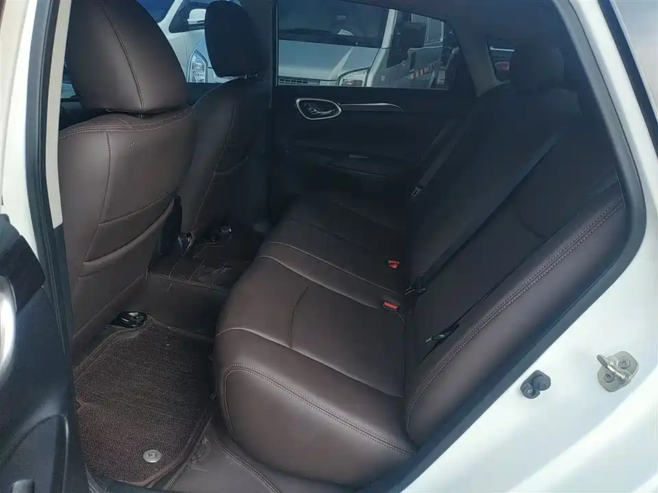 Nissan Sylphy Pure Electric