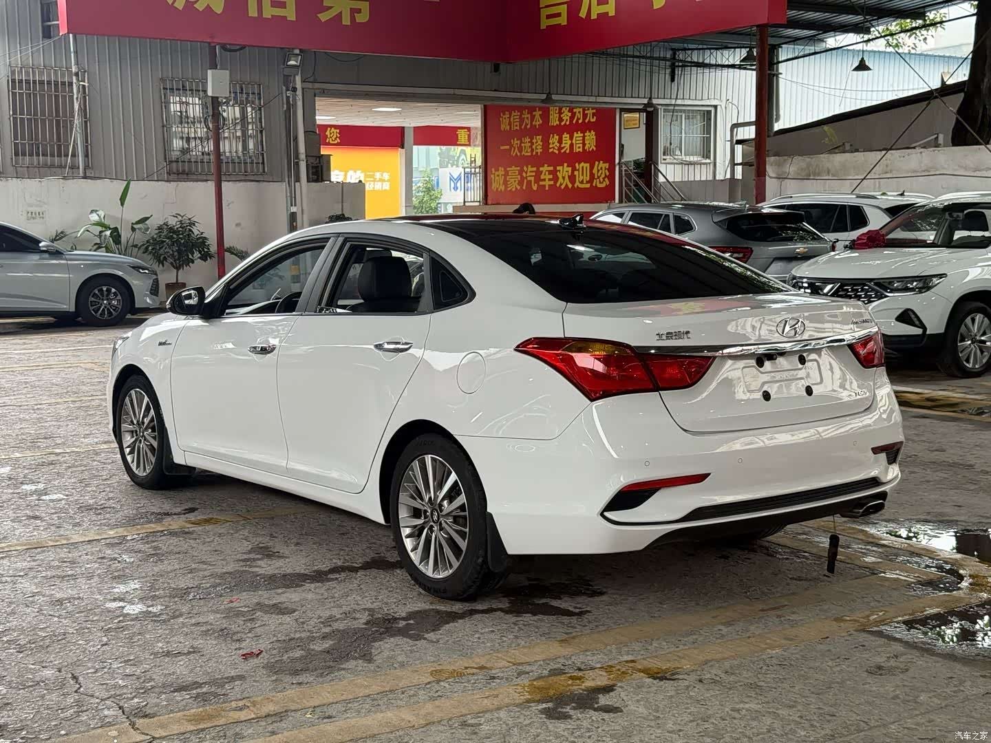Hyundai GLS, 2018 9
