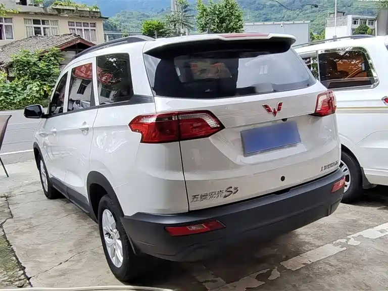 Wuling Wuling Hongguang S3