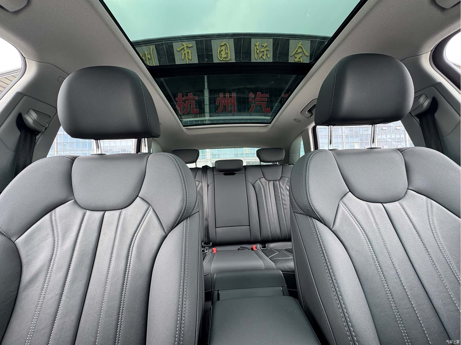 Audi Q5L, 2022 14