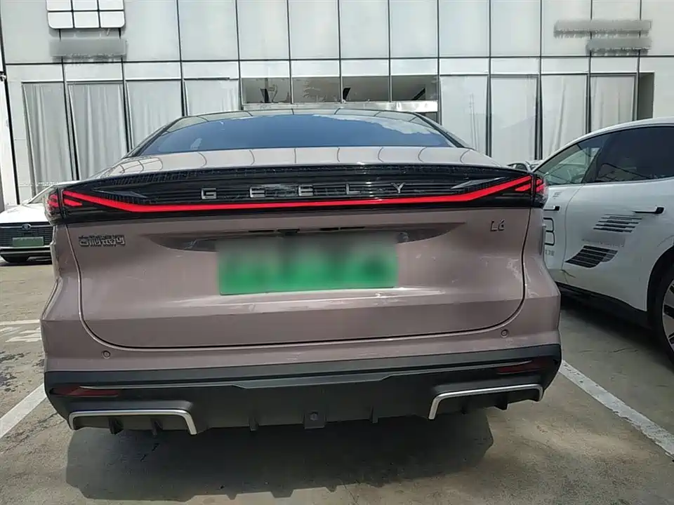 Geely Galaxy Galaxy L6