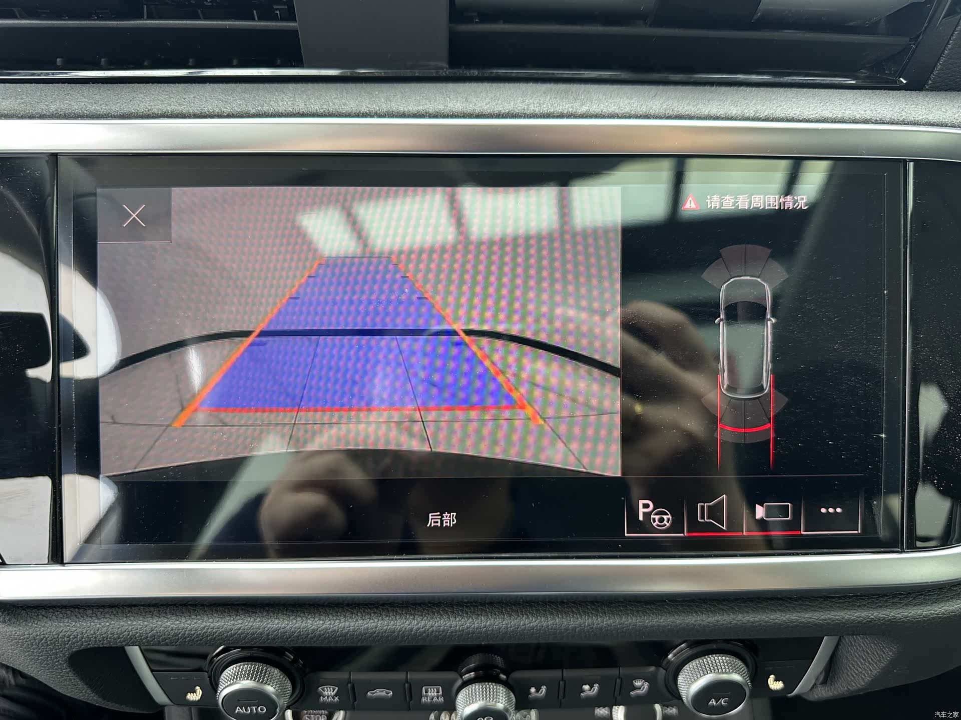 Audi Q3, 2022 16