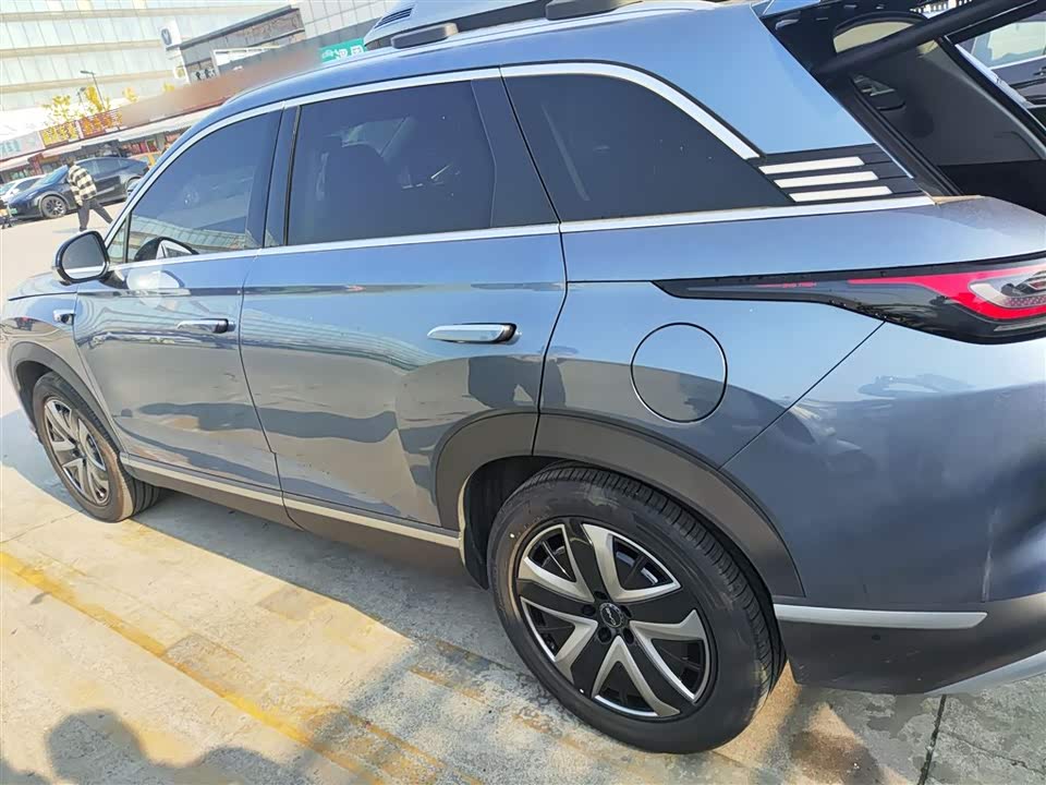 BYD Sea Lion 07 DM-i