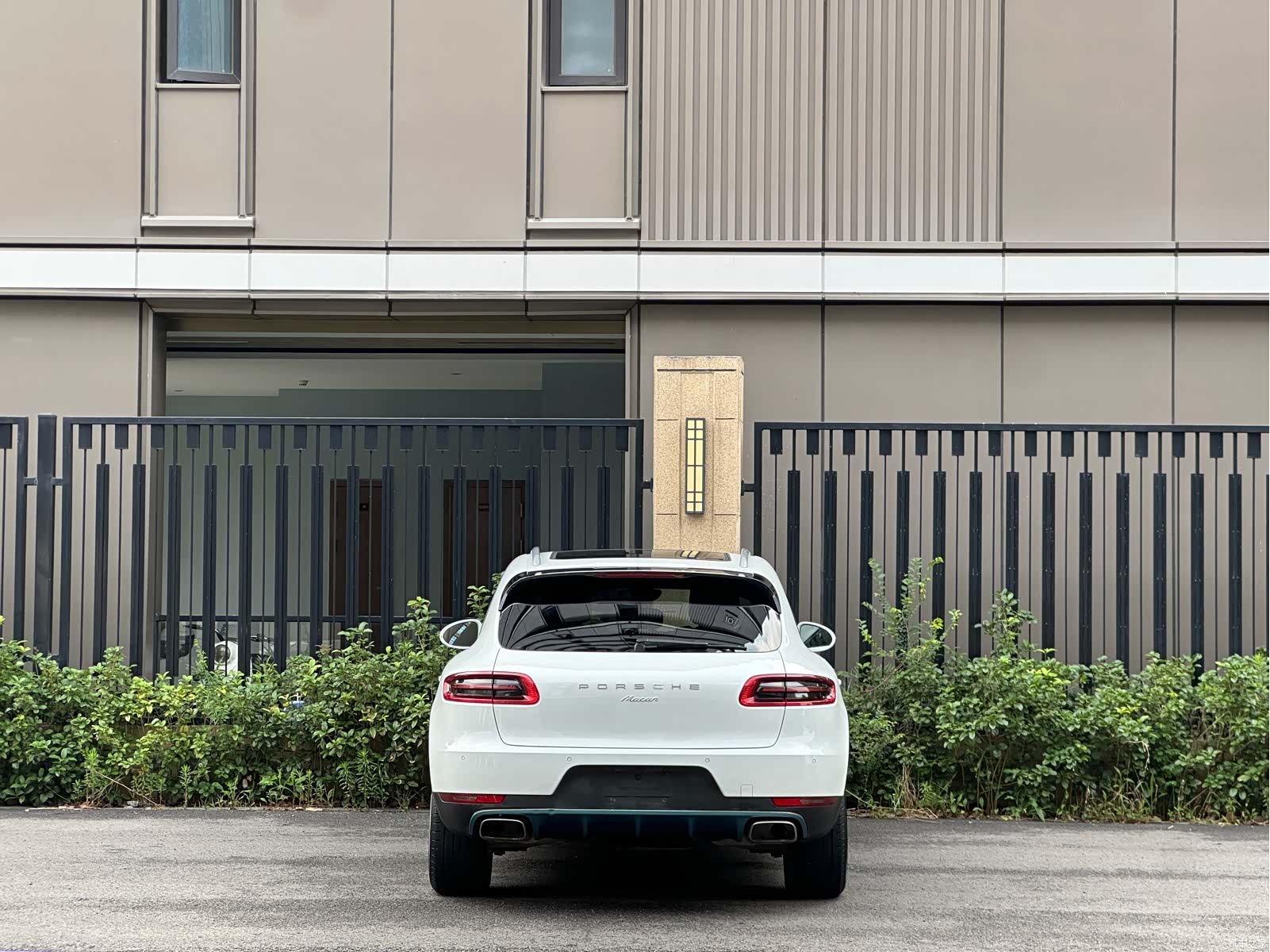 Porsche Macan, 2016 все фото
