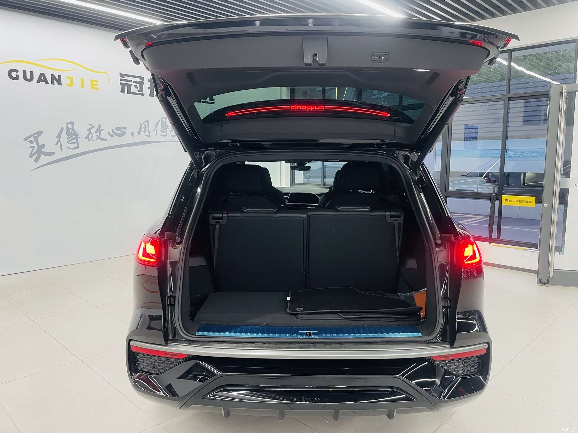 Audi Q6, 2024 19