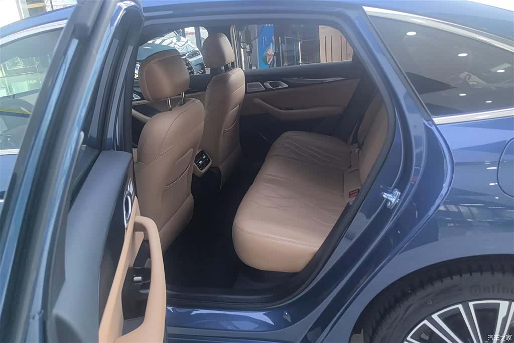 Geely A7, 2025 11