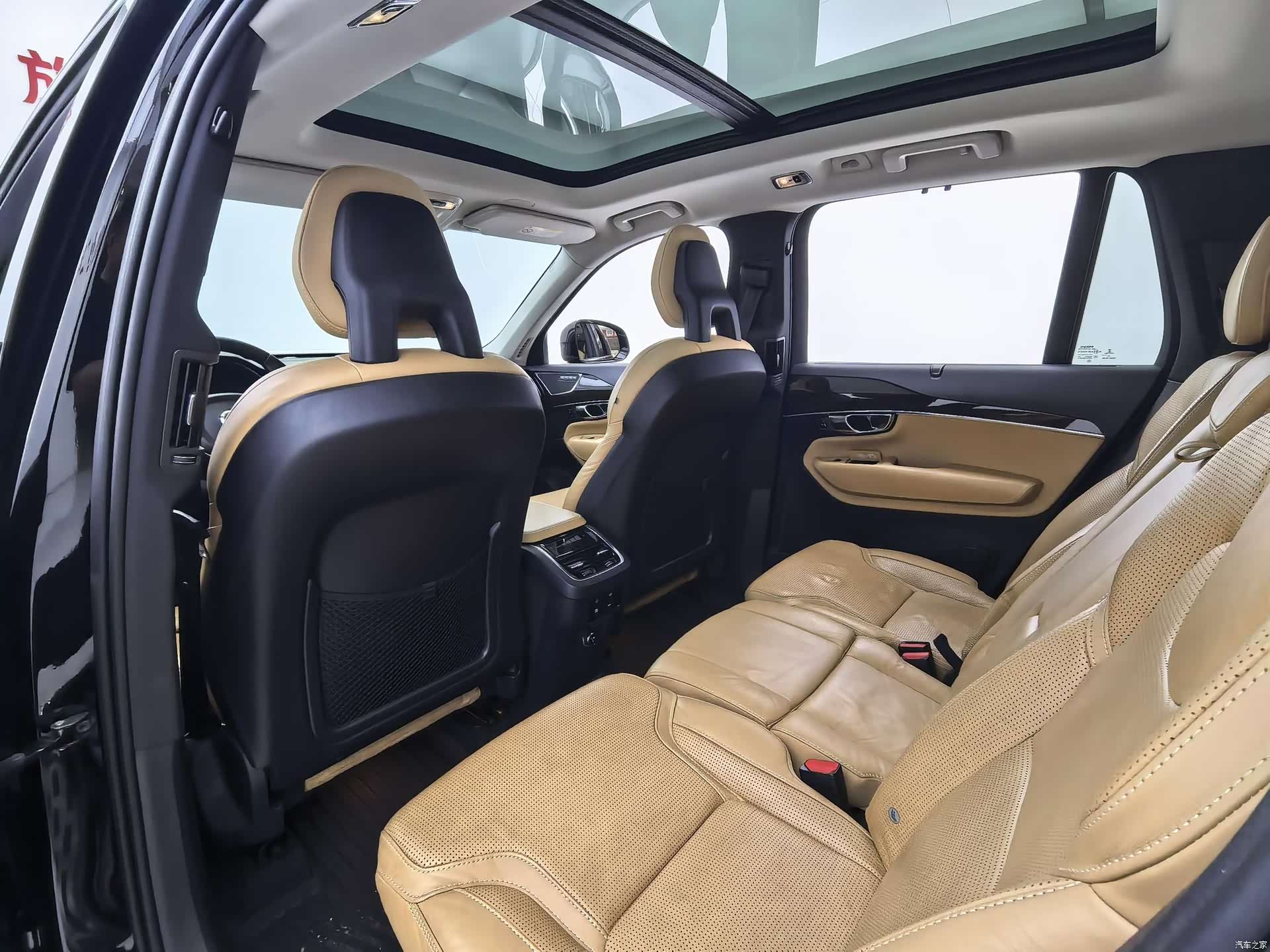 Volvo XC90, 2016 12