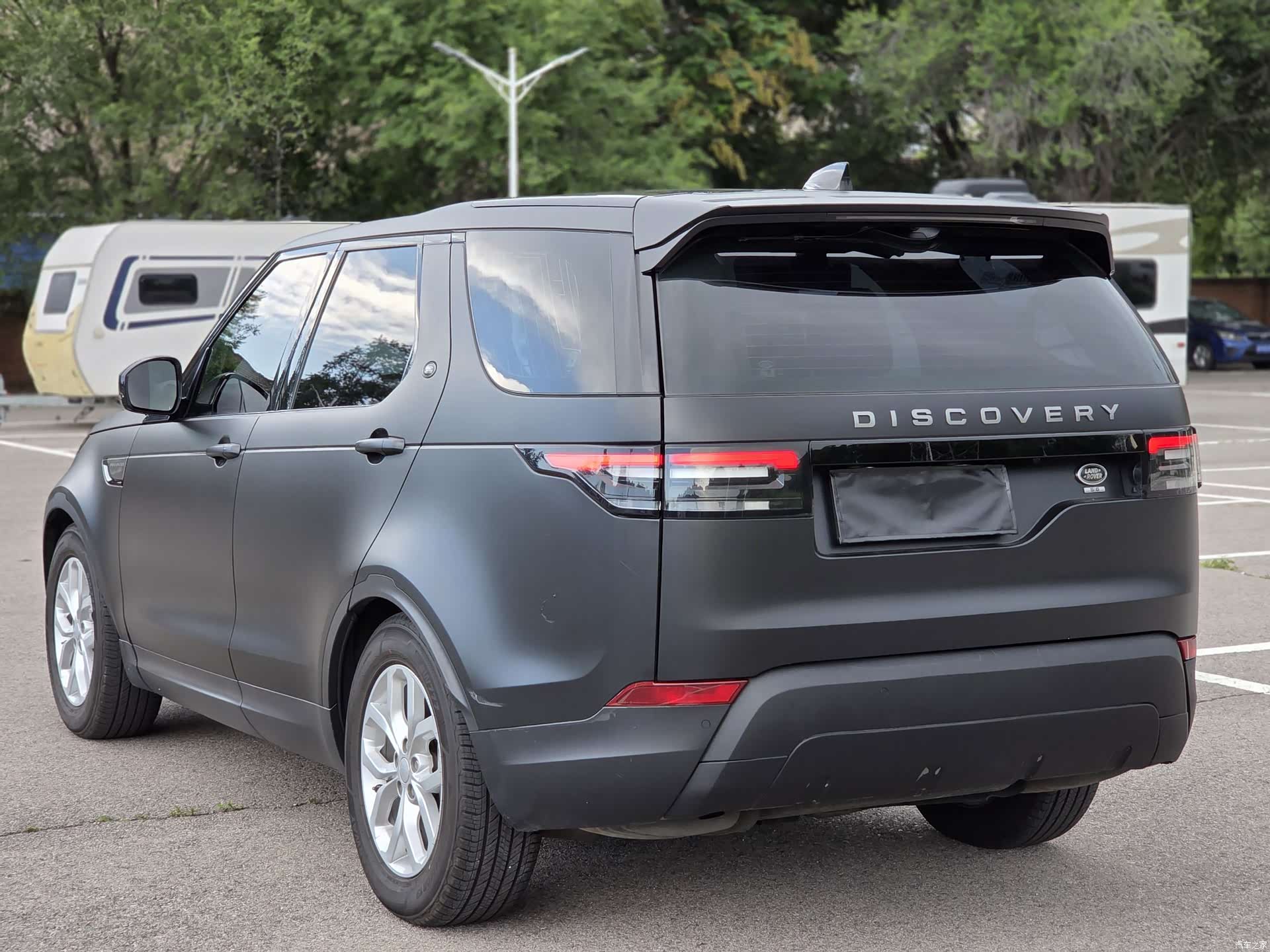 Land Rover Discovery, 2018 4
