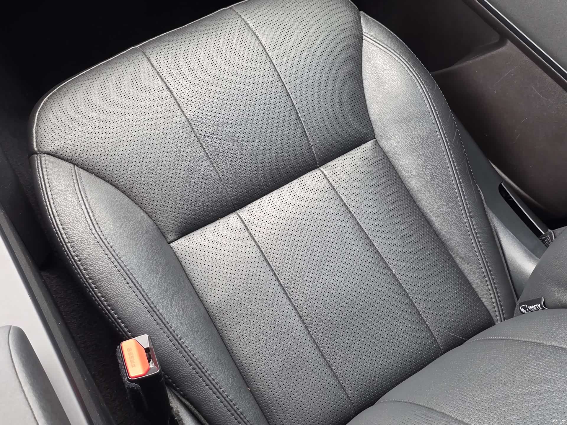 Land Rover Discovery, 2018 16