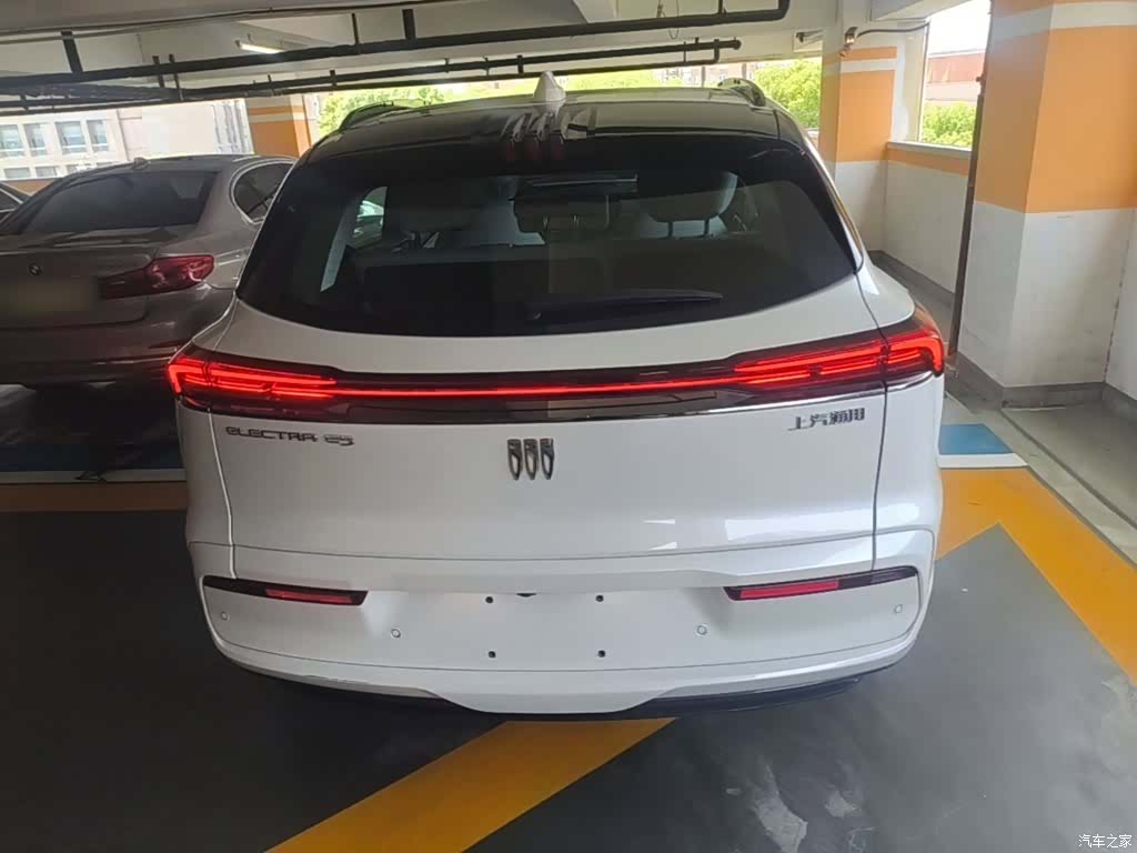 Buick E5, 2023 6