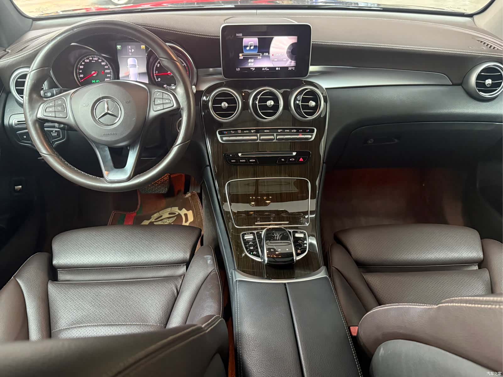 Mercedes-Benz GLC, 2018 14