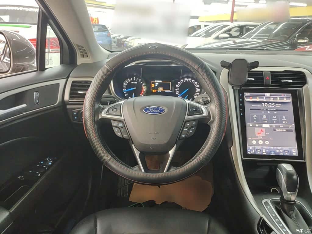 Ford Mondeo, 2015 11