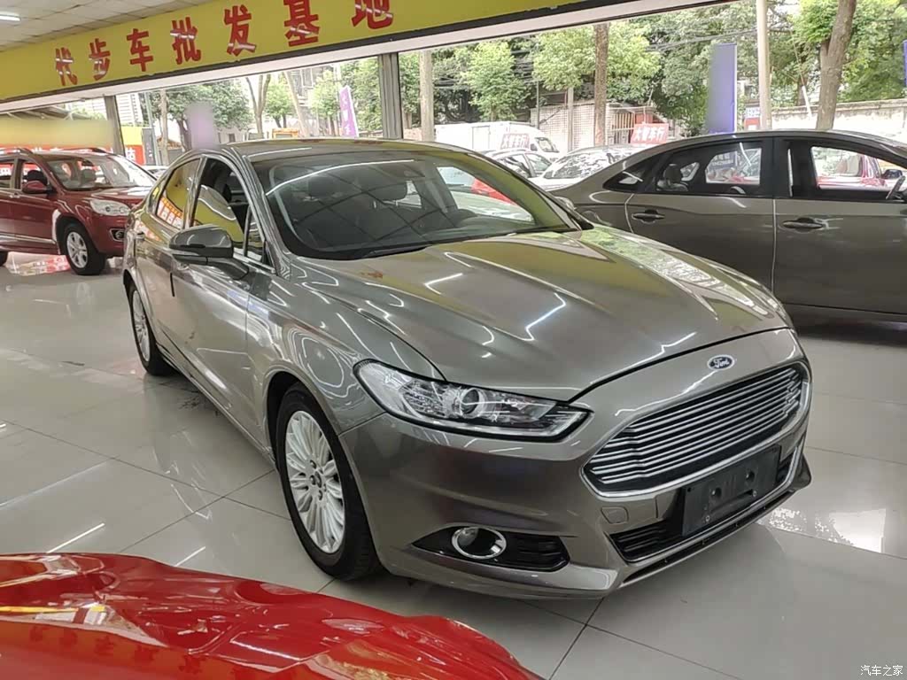 Ford Mondeo, 2015 4