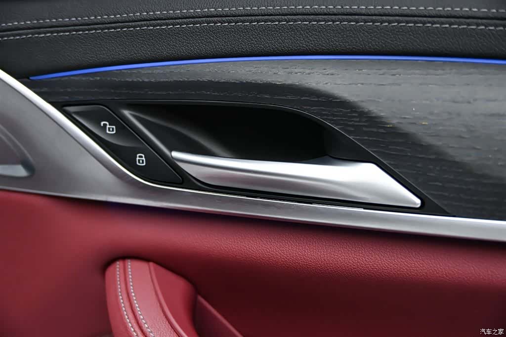 BMW 5 Series, 2024 30