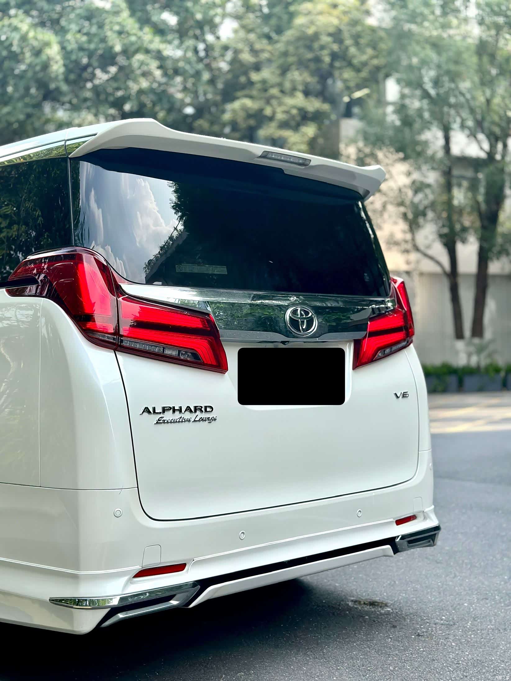 Toyota Alphard, 2017 10