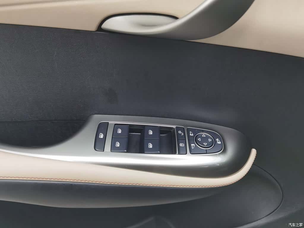 BYD Dolphin, 2024 9