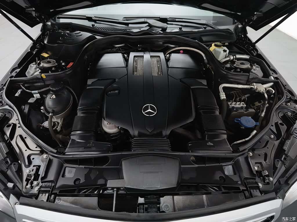 Mercedes-Benz E-Class, 2015 6