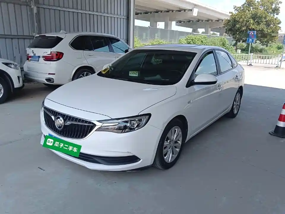 Buick Yinglang