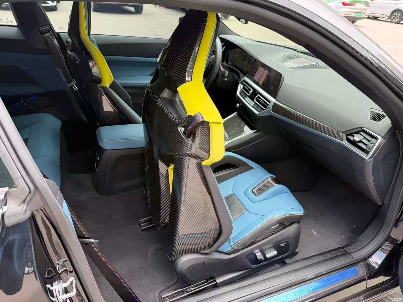 BMW M4, 2022 6