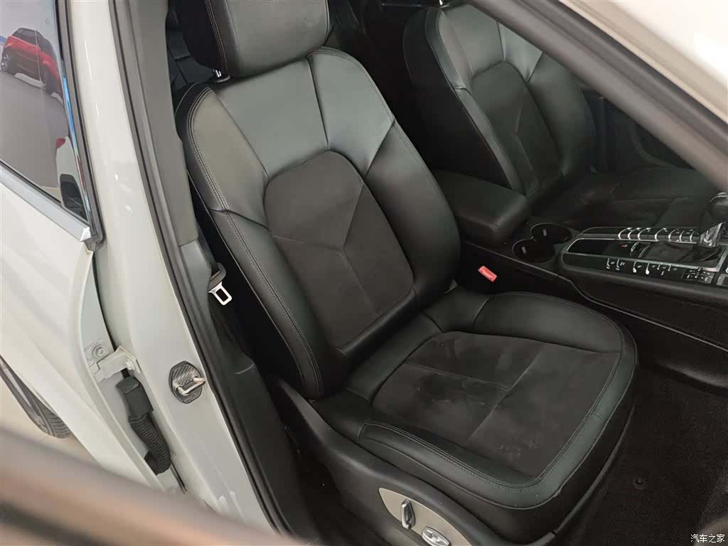 Porsche Macan, 2015 25