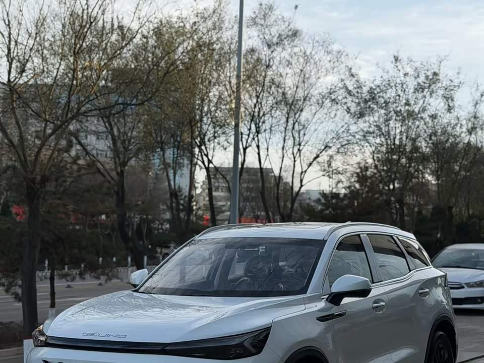 BAIC Beijing X7