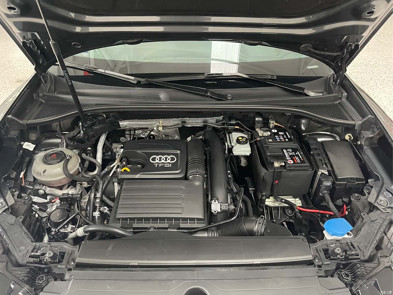 Audi Q3, 2022 23