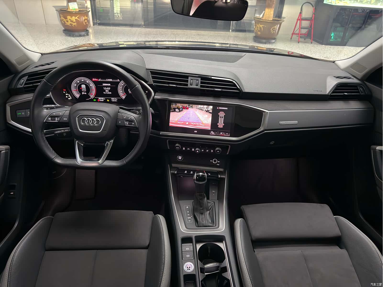 Audi Q3, 2022 13