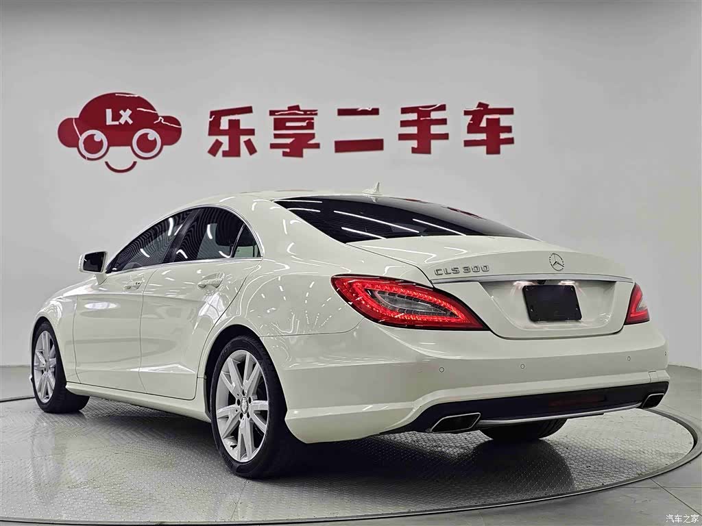 Mercedes-Benz CLS, 2015 3