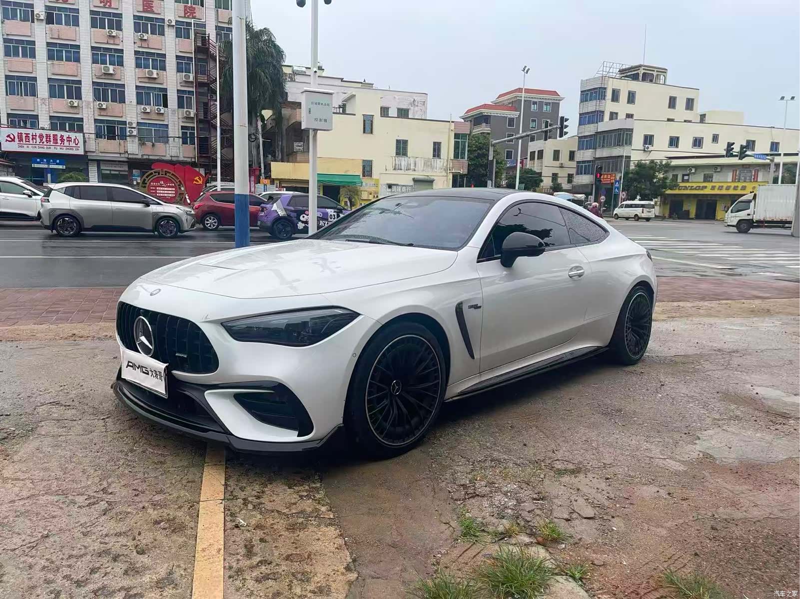 Mercedes-Benz CLE, 2025 1