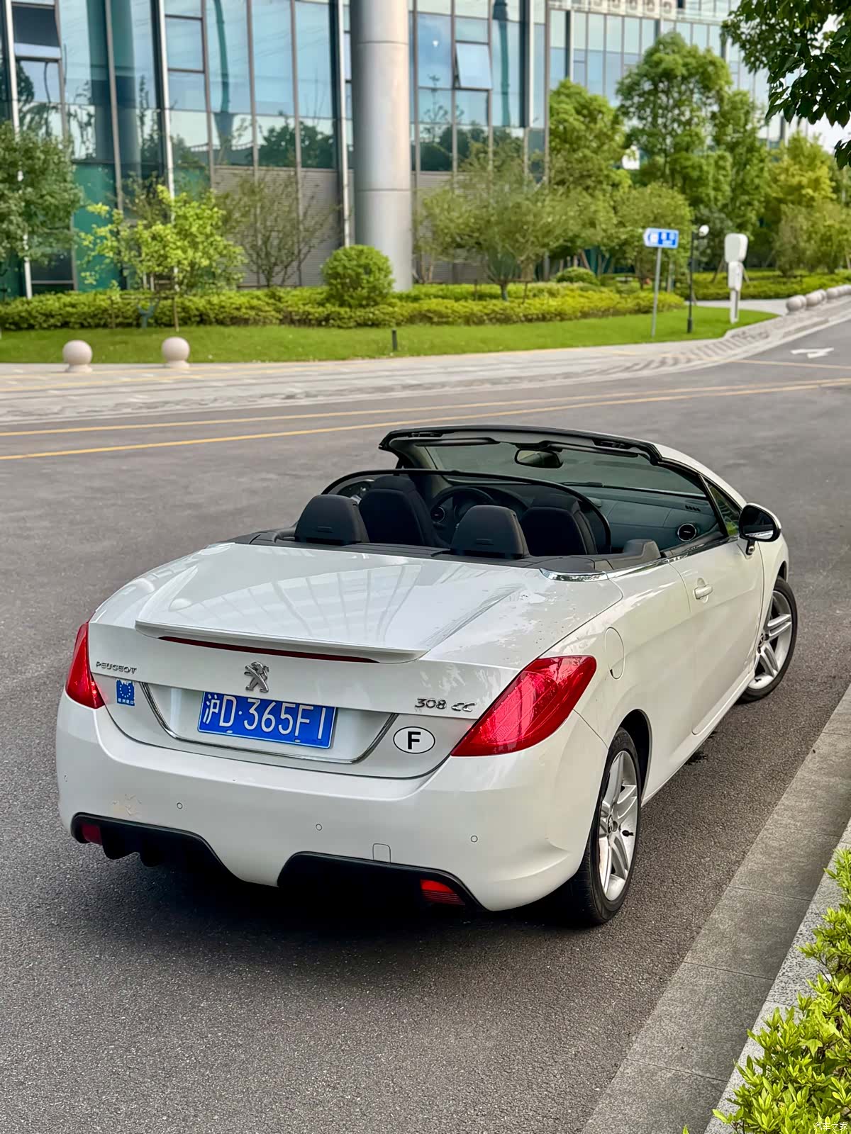 Peugeot 308, 2013 все фото