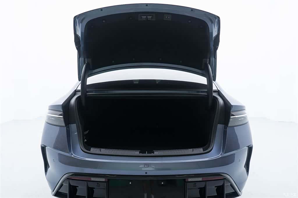 BYD Seal, 2023 9
