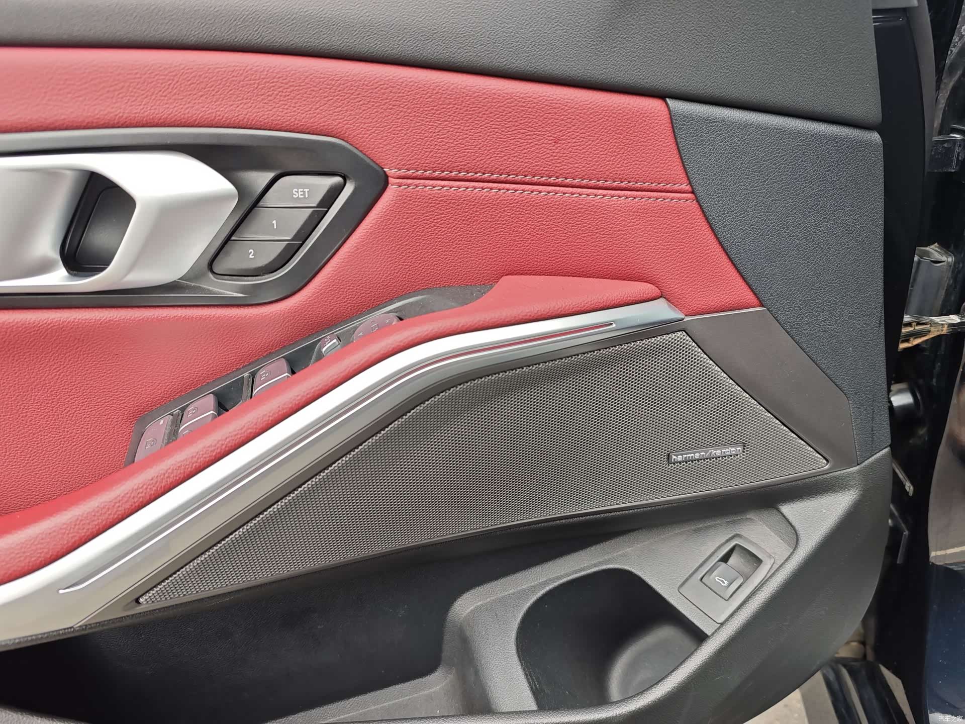 BMW 3 Series, 2024 все фото