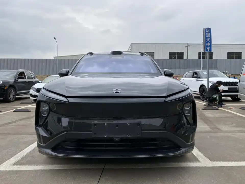 NIO ES6