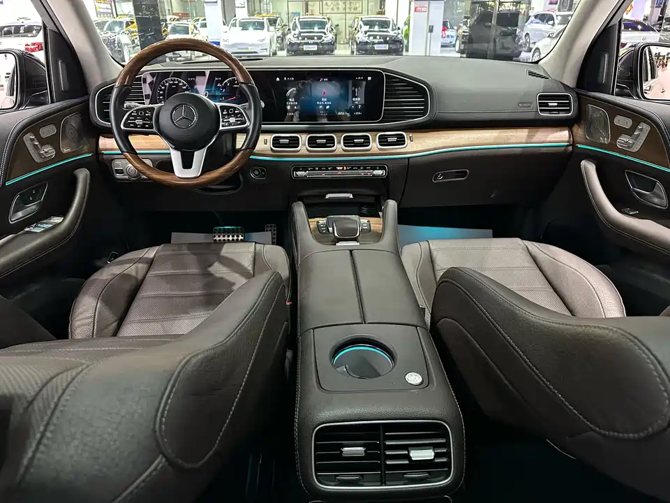 Mercedes-Benz GLS Mercedes-Benz GLS