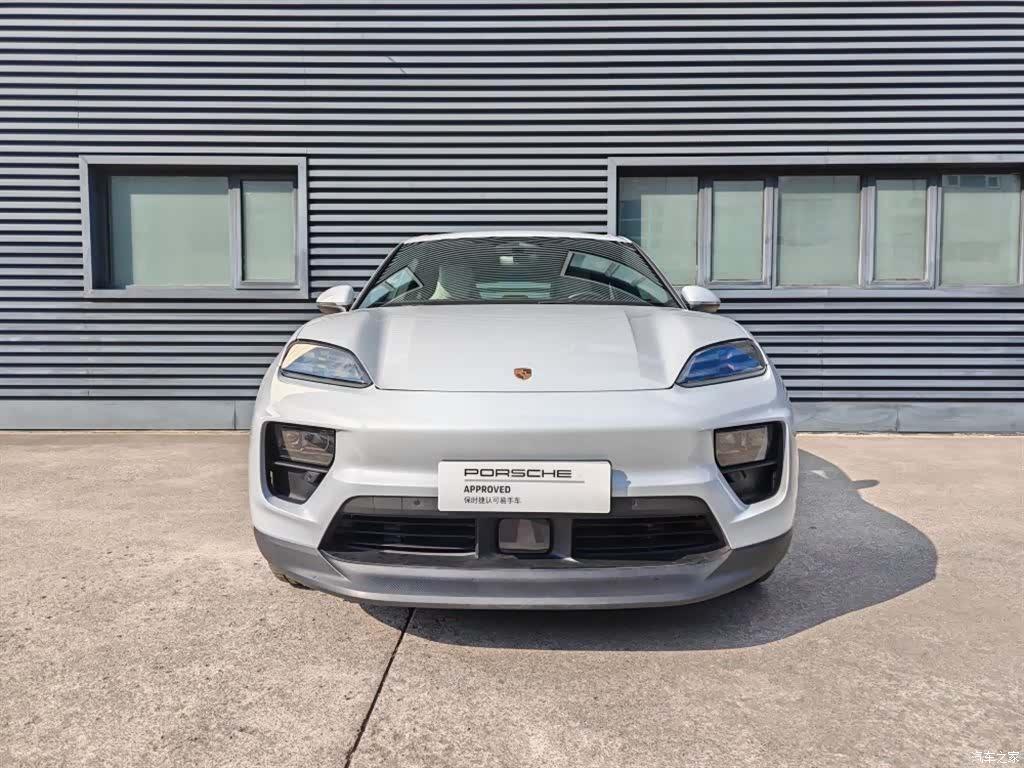 Porsche Macan, 2024 9