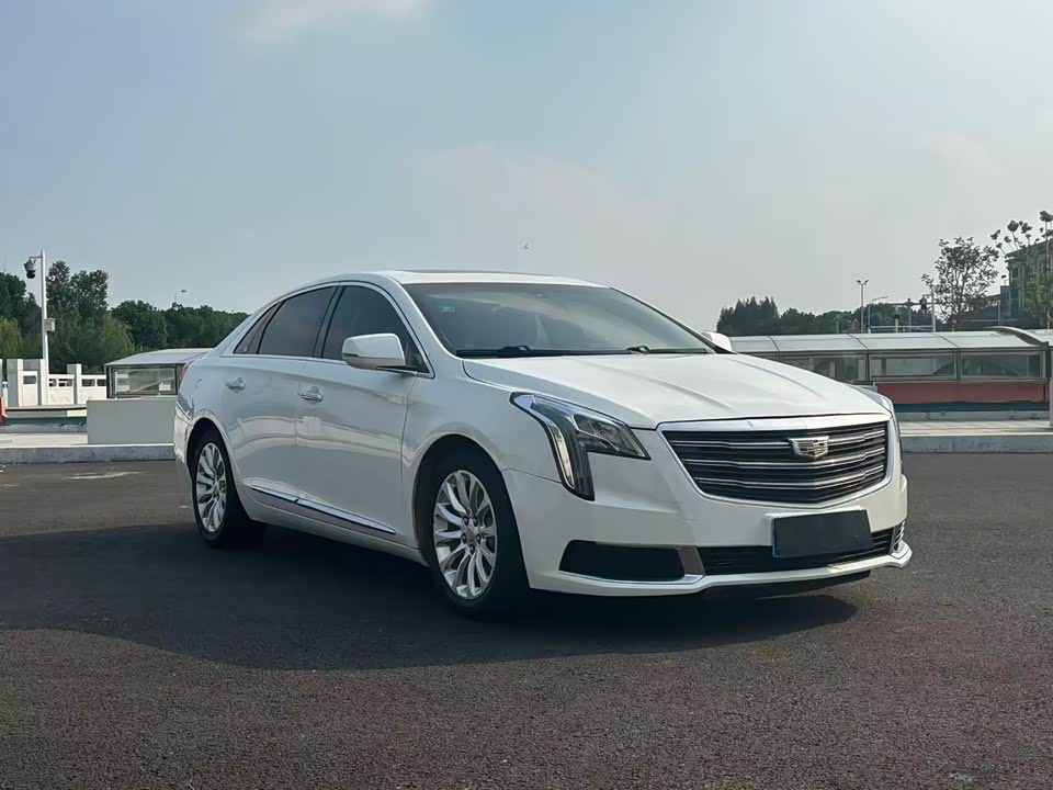 Cadillac XTS