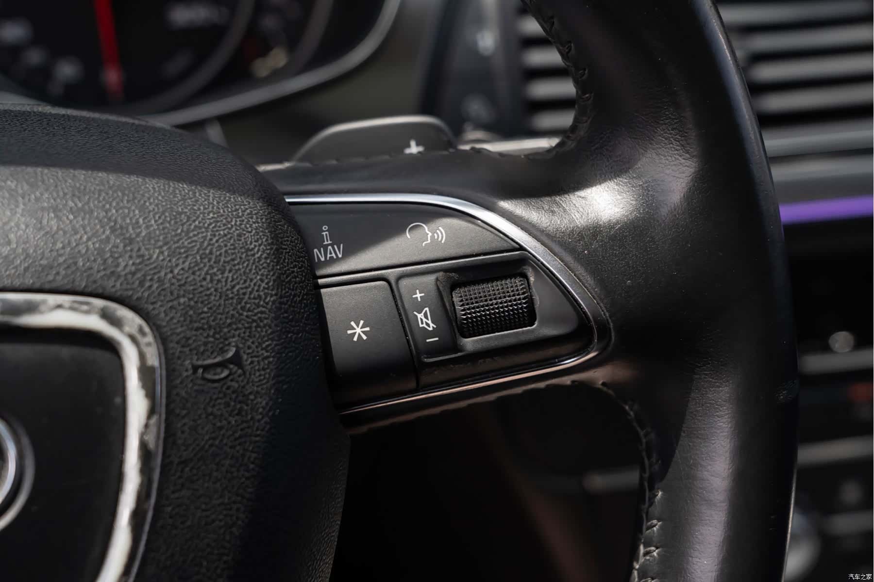 Audi A6L, 2014 16