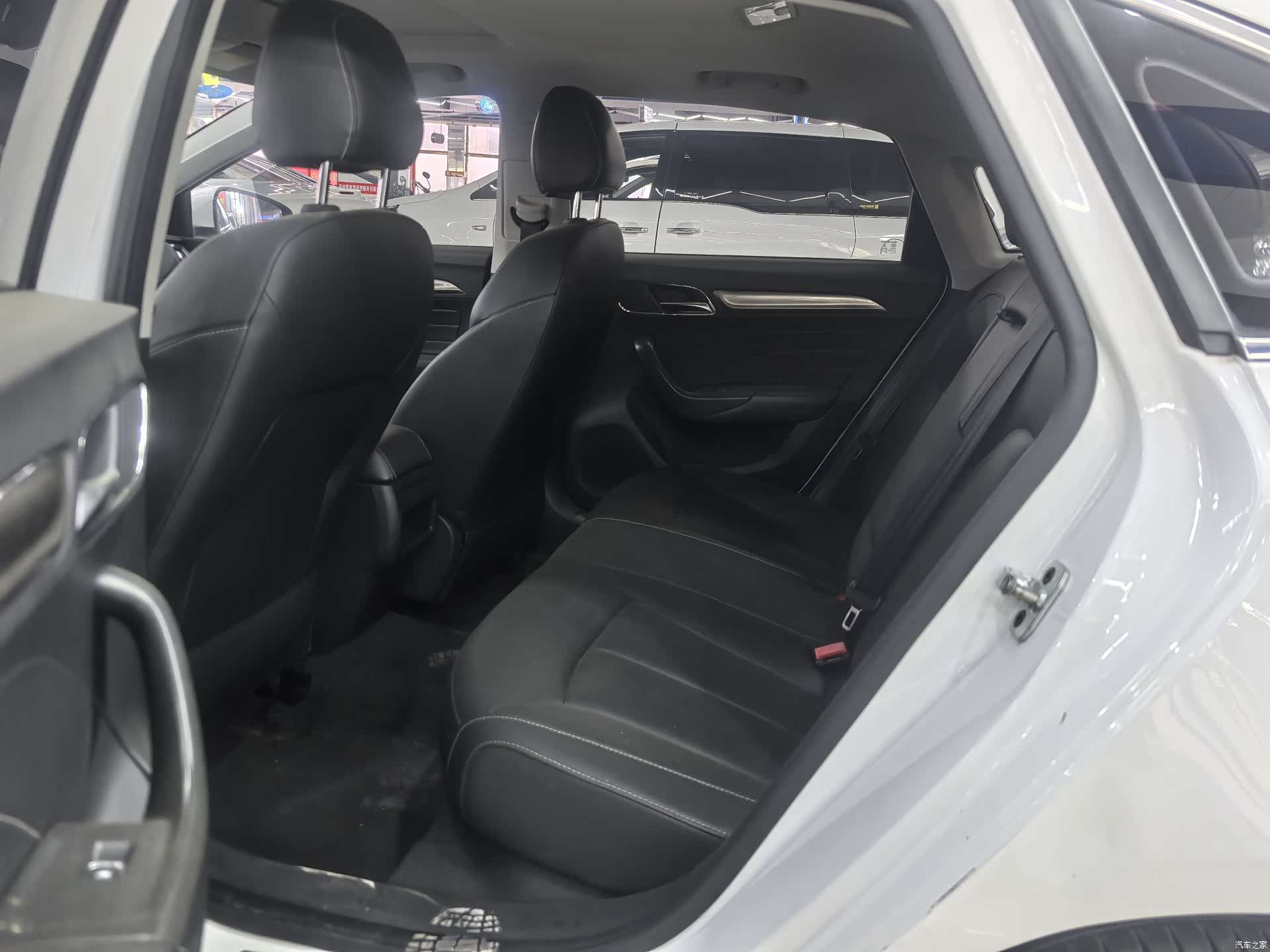 Roewe i6, 2018 10