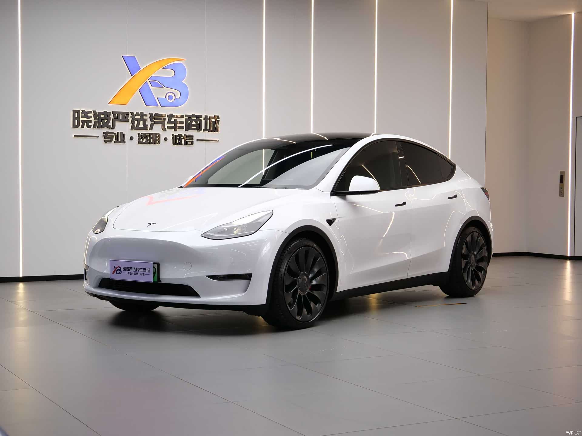 Tesla Model Y, 2021 1