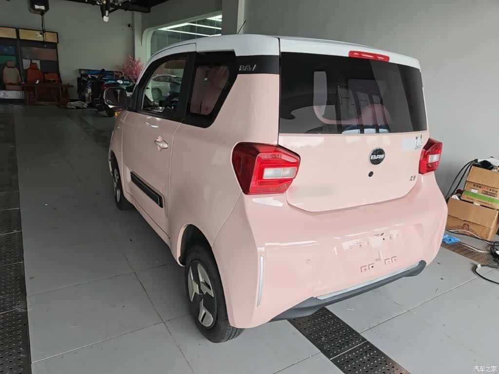 BAIC Yuan, 2023 все фото