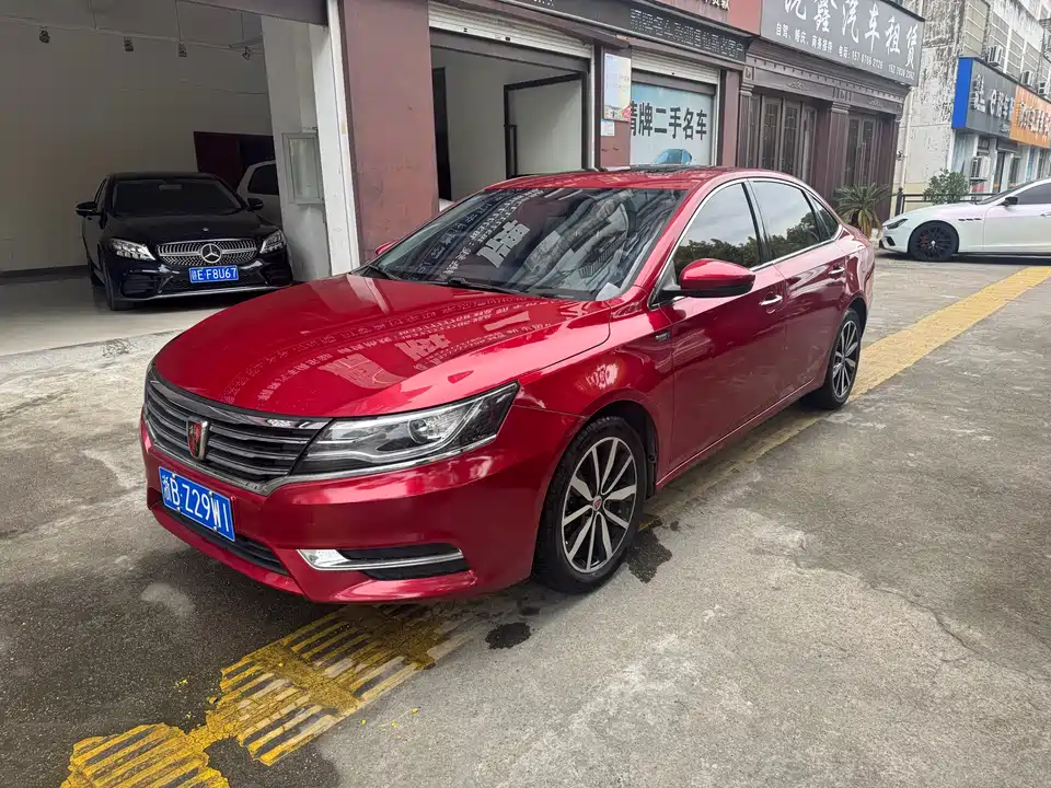 Roewe i6