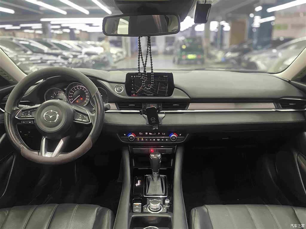 Mazda Atenza, 2021 13