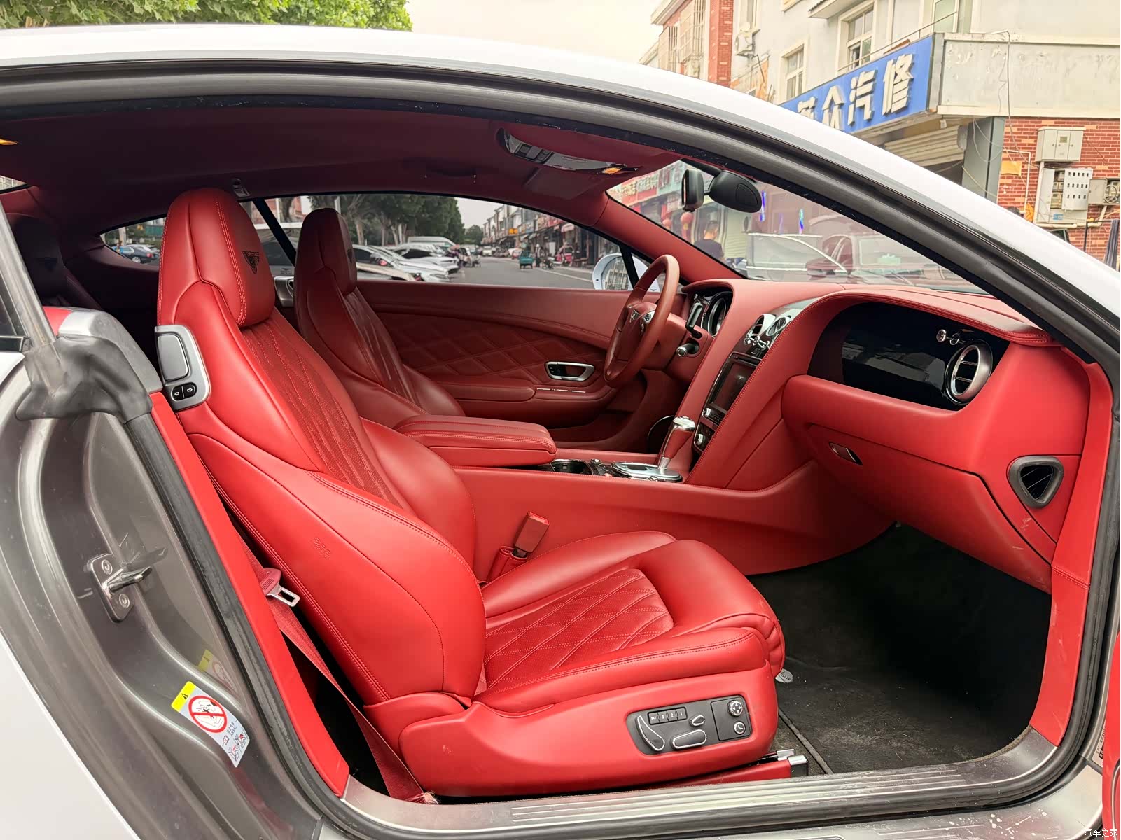 Bentley Continental GT, 2017 8