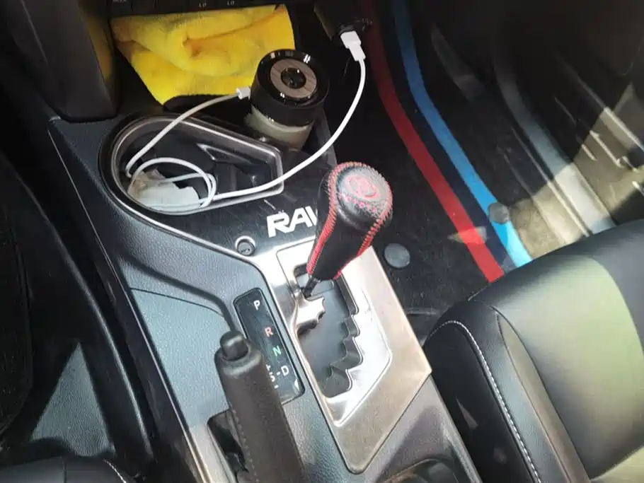 Toyota RAV4 Rongfang